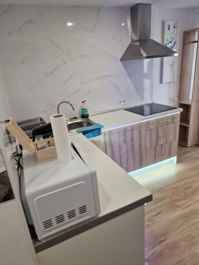 Moderno Apartamento Del Arquitecto Aparthotel Valencia Kültér fotó