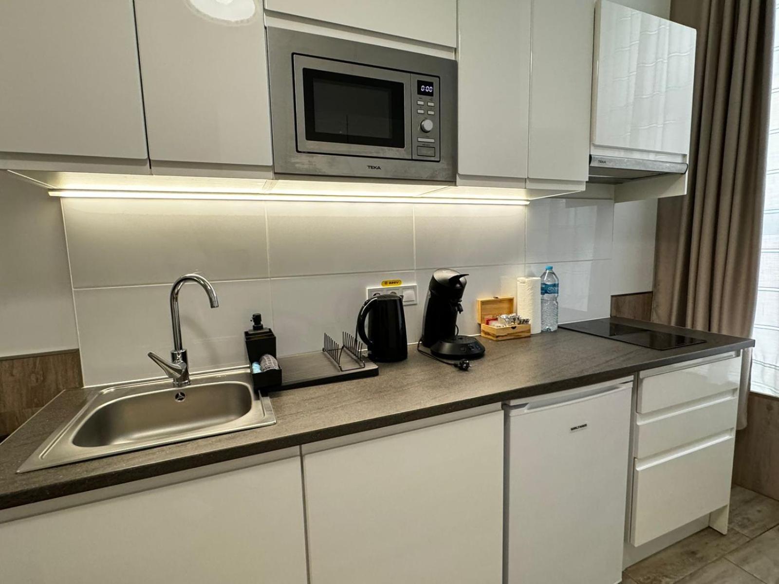 Moderno Apartamento Del Arquitecto Aparthotel Valencia Kültér fotó