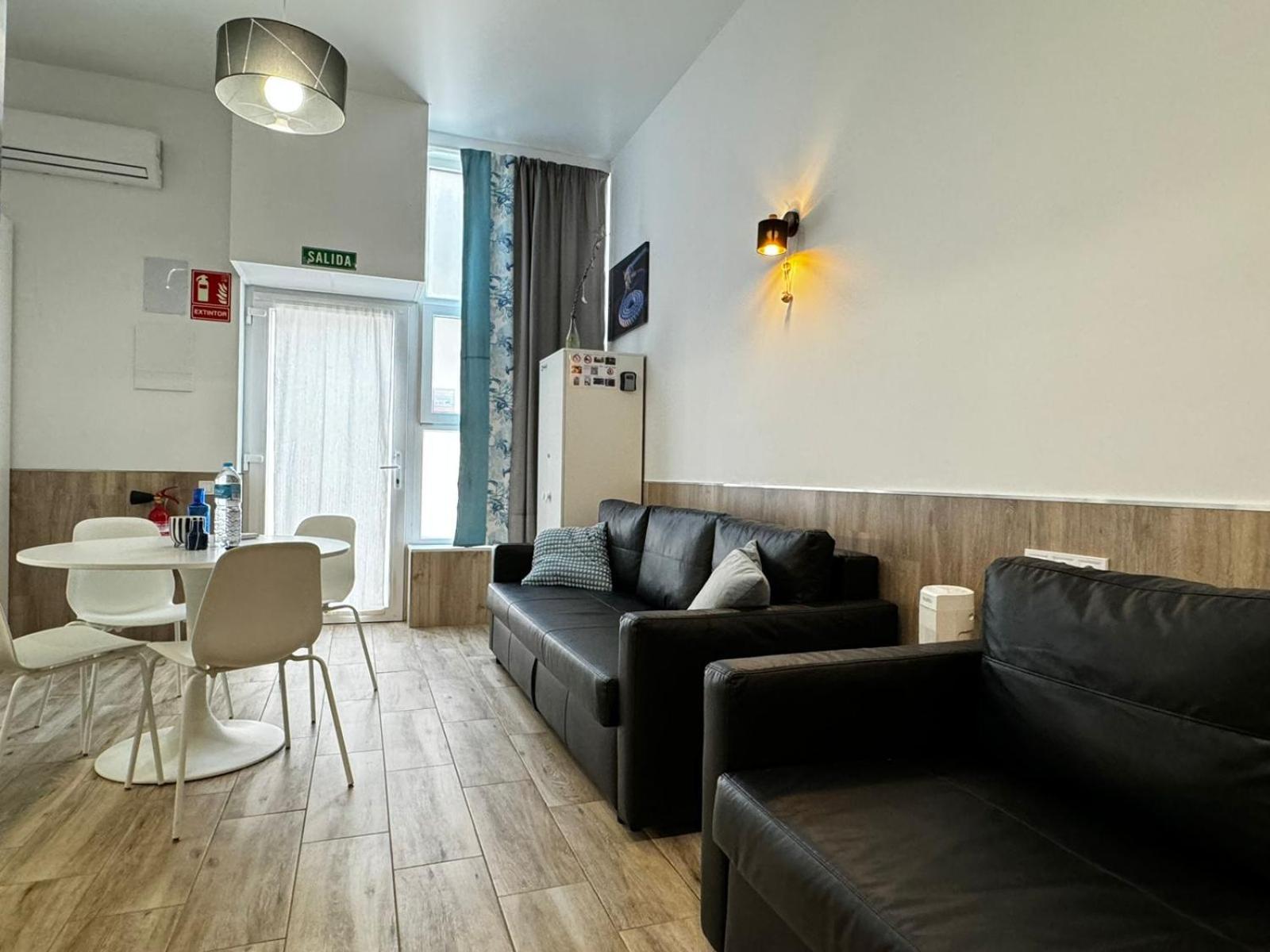 Moderno Apartamento Del Arquitecto Aparthotel Valencia Kültér fotó