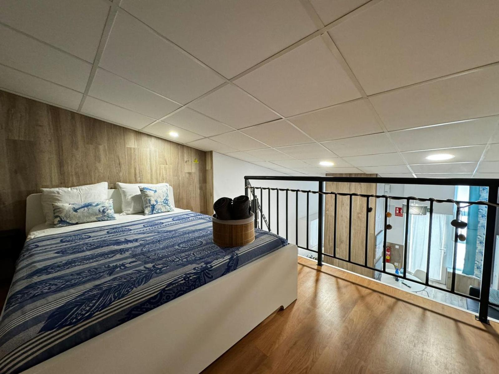 Moderno Apartamento Del Arquitecto Aparthotel Valencia Kültér fotó