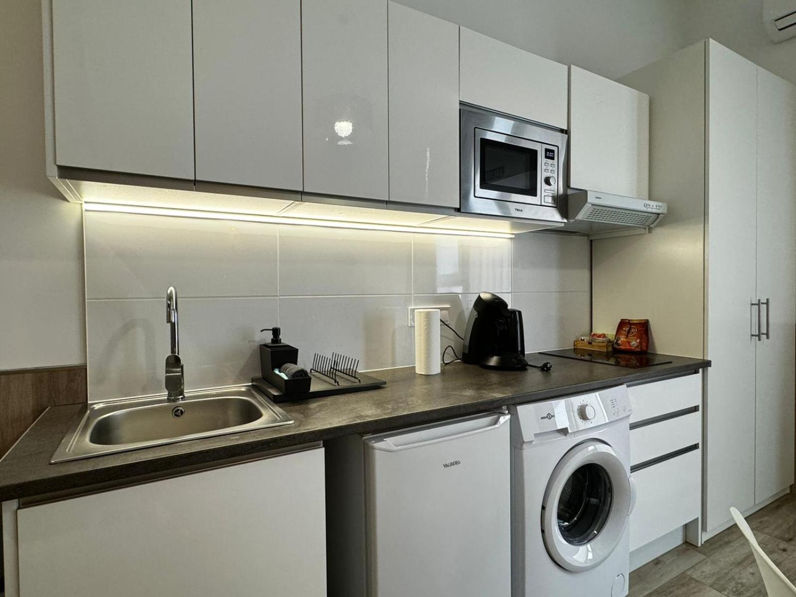Moderno Apartamento Del Arquitecto Aparthotel Valencia Kültér fotó